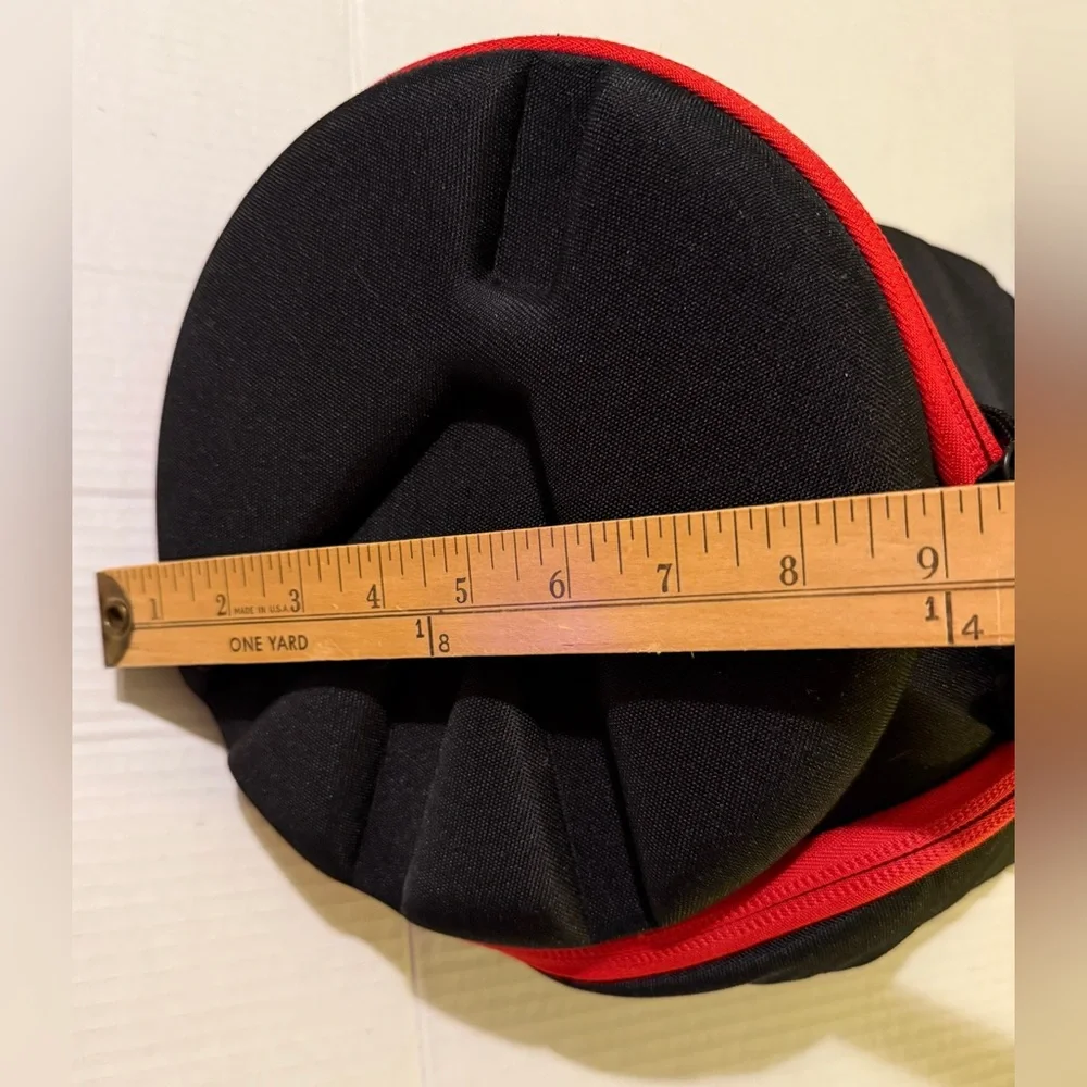 Manfrotto MB MBAG80PN 80cm Tripod Black w Red Trim Zippered Bag